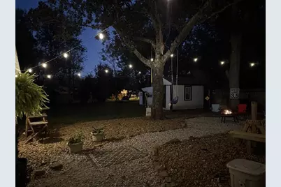 440 W Brazos Avenue, West Columbia, TX 77486 - Photo 22