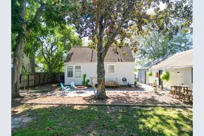 440 W Brazos Avenue, West Columbia, TX 77486 - Photo 20