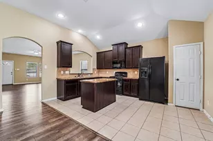 10122 Black Birch Ln, Tomball, TX 77375 - Photo 18