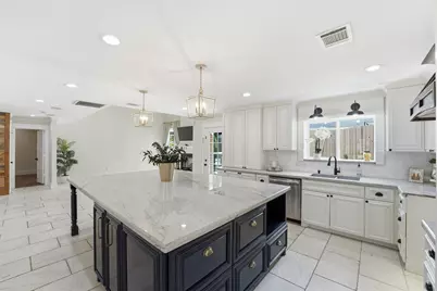 3138 Amesbury Court, Sugar Land, TX 77478 - Photo 10
