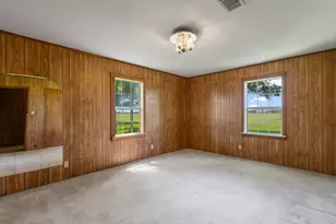 742 Co Rd 107, Boling, TX 77420 - Photo 14