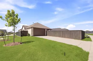11915 S Pavillion Dr, Mont Belvieu, TX 77523 - Photo 42