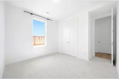 11915 S Pavillion Drive, Mont Belvieu, TX 77523 - Photo 36