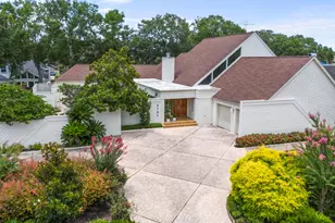 2707 Highland Ct, Sugar Land, TX 77478 - Photo 6