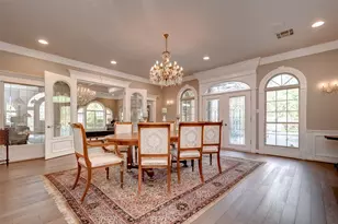 12445 Memorial Dr, Houston, TX 77024 - Photo 22