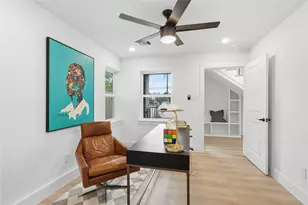 316 Walthall Dr, Houston, TX 77022 - Photo 6
