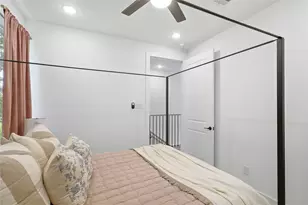 316 Walthall Dr, Houston, TX 77022 - Photo 24