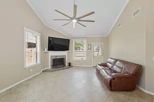 20014 Rolling Hills Ln, Katy, TX 77449 - Photo 10