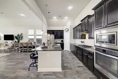 5215 Baroness Lane, Katy, TX 77493 - Photo 6