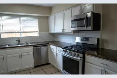 19526 Leaning Timbers Drive, Humble, TX 77346 - Photo 8