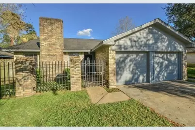 19526 Leaning Timbers Drive, Humble, TX 77346 - Photo 2