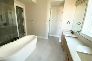 12115 Lake View Blvd, Mont Belvieu, TX 77523 - Photo 6