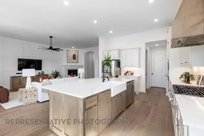 12115 Lake View Boulevard, Mont Belvieu, TX 77523 - Photo 20