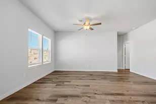 1896 Redwood Ln, Dayton, TX 77535 - Photo 14
