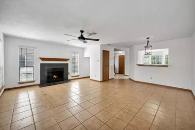 17271 Saturn Lane, Houston, TX 77058 - Photo 6