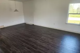 2510 24th St, Dickinson, TX 77539 - Photo 6
