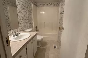 6565 County Rd 344, Navasota, TX 77868 - Photo 18