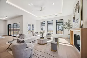 3855 Gramercy St, Houston, TX 77025 - Photo 12