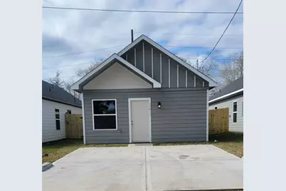 11917 Nelwood Street, Willis, TX 77318 - Photo 1