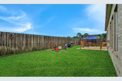 2410 Avalon Trace Lane, Pearland, TX 77581 - Photo 36
