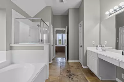 2410 Avalon Trace Lane, Pearland, TX 77581 - Photo 28