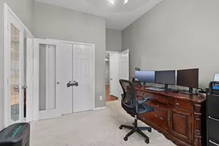 2410 Avalon Trace Ln, Pearland, TX 77581 - Photo 12