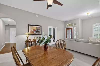2410 Avalon Trace Lane, Pearland, TX 77581 - Photo 16