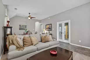 2410 Avalon Trace Ln, Pearland, TX 77581 - Photo 6