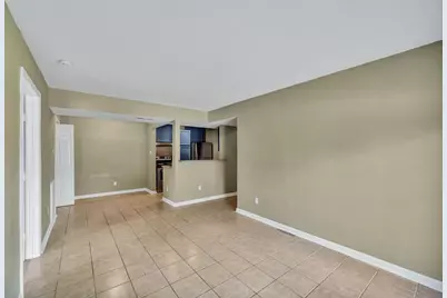 770 Memorial Mews Street #B, Houston, TX 77079 - Photo 2