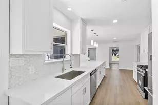 10314 Sageplum Dr, Houston, TX 77089 - Photo 18