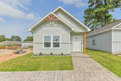 16922 W Forrestal, Montgomery, TX 77316 - Photo 1