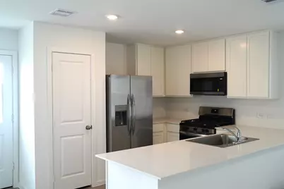 7614 Barcelona Springs, Richmond, TX 77469 - Photo 6