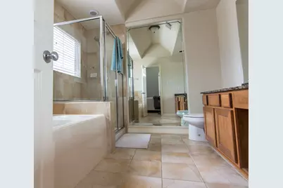 3002 Clearview Circle, Houston, TX 77025 - Photo 32