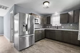 7508 Glass St, Houston, TX 77016 - Photo 10