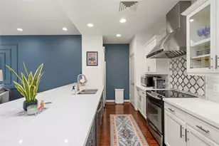 914 Main St, Houston, TX 77002 - Photo 10