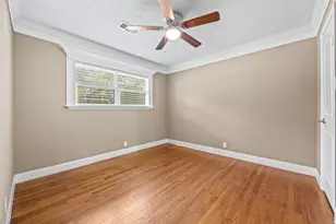 6742 Dusty Ln, Conroe, TX 77306 - Photo 18