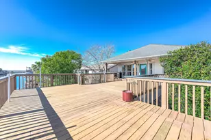 837 Marlin St, Bayou Vista, TX 77563 - Photo 20
