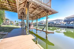 837 Marlin St, Bayou Vista, TX 77563 - Photo 16