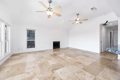837 Marlin Street, Bayou Vista, TX 77563 - Photo 4