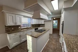 223 Wedgewood St, Lake Jackson, TX 77566 - Photo 18