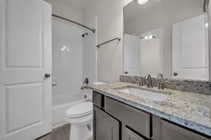 17122 Kildonan Ct, Richmond, TX 77407 - Photo 4