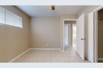 5017 Mallow Street, Houston, TX 77033 - Photo 20