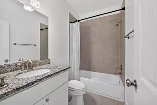 822 W 22nd St, Houston, TX 77008 - Photo 34