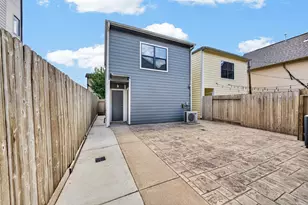 822 W 22nd St, Houston, TX 77008 - Photo 30