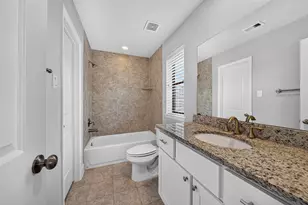 822 W 22nd St, Houston, TX 77008 - Photo 26