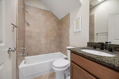 3804 Centerplaza Drive, Houston, TX 77007 - Photo 14