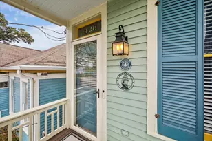 1426 Avenue M, Galveston, TX 77550 - Photo 4