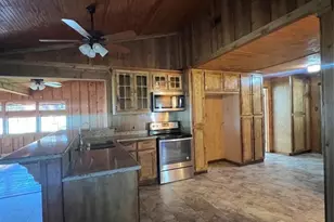 2 Lee Dr, Huntsville, TX 77320 - Photo 10