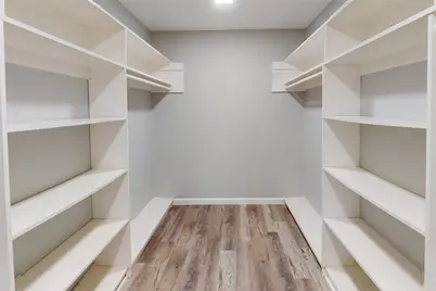 2206 Carriage Lane, La Marque, TX 77568 - Photo 16