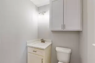 2206 Carriage Ln, La Marque, TX 77568 - Photo 12